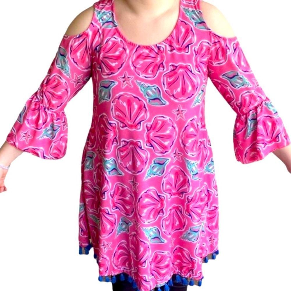 SIMPLY SOUTHERN M Pink & Blue Sea Shell Cold Shoulder Dress w/Tassels & Pockets